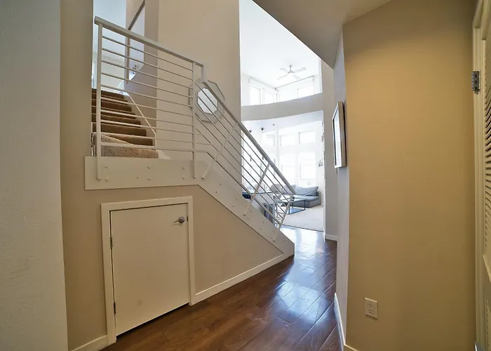 Central Apartment