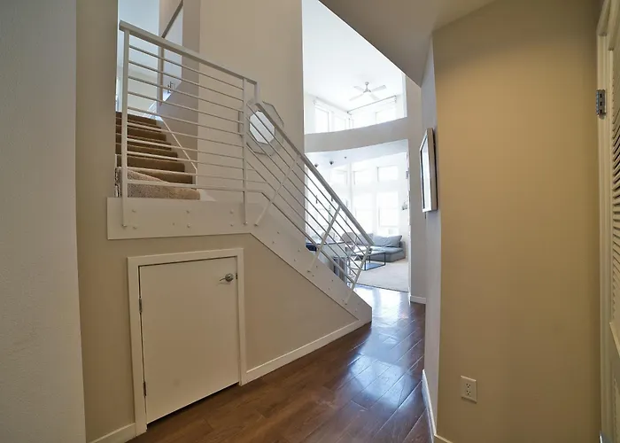 Central Apartment
